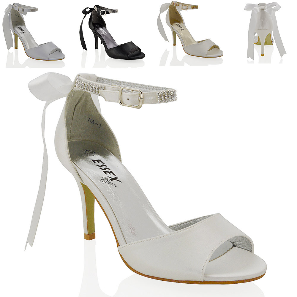 closed toe mid heels